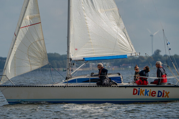 dikkiedix4 dikkiedix4