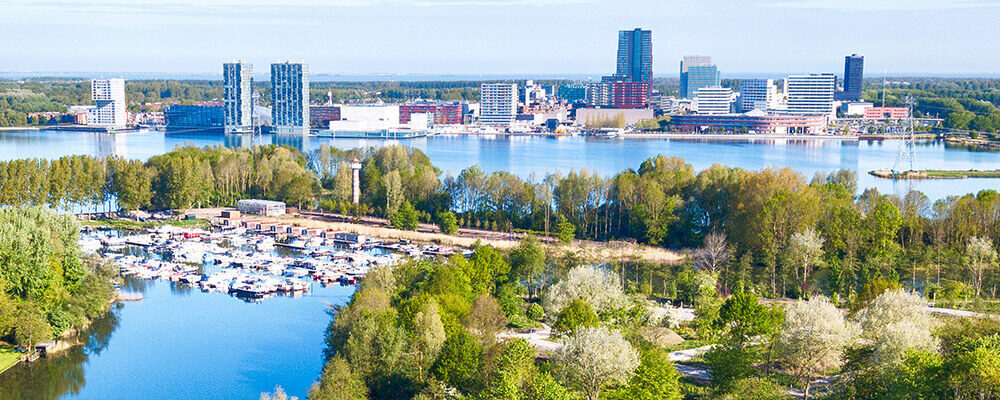 skyline-almere-vanaf-floriadeterrein-1000x400